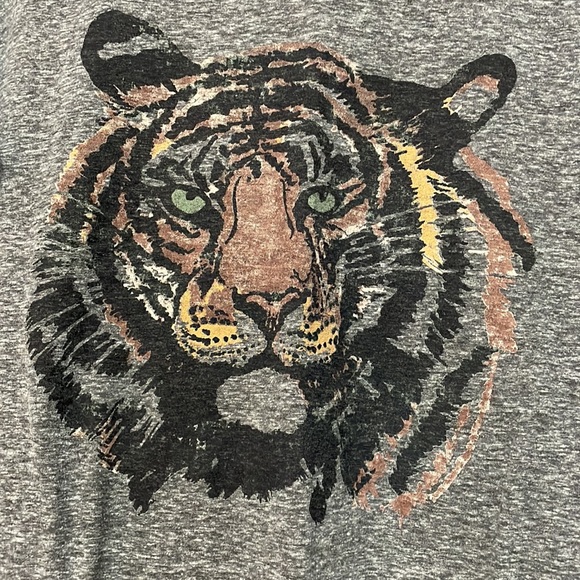 Tiger Tee - Picture 2 of 3